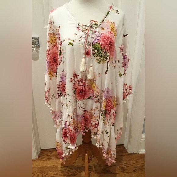 FUN Z&L SUMMERY PONCHO TOP W/ CUTE FRINGE SZ S/M - Picture 1 of 16
